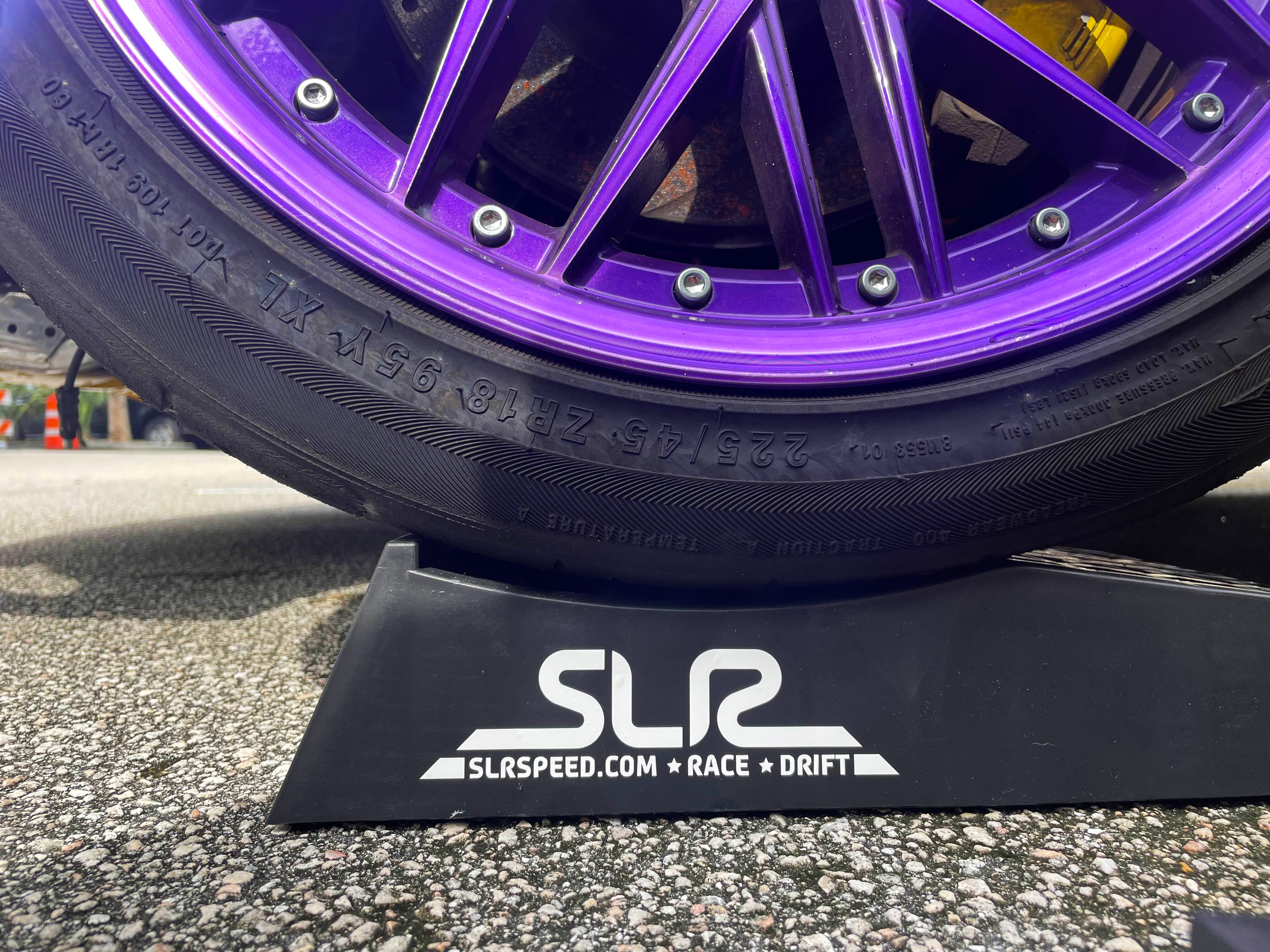 SLR Low Profile Race Ramps for 370Z - Split-Style for Easy Jacking - Image 4